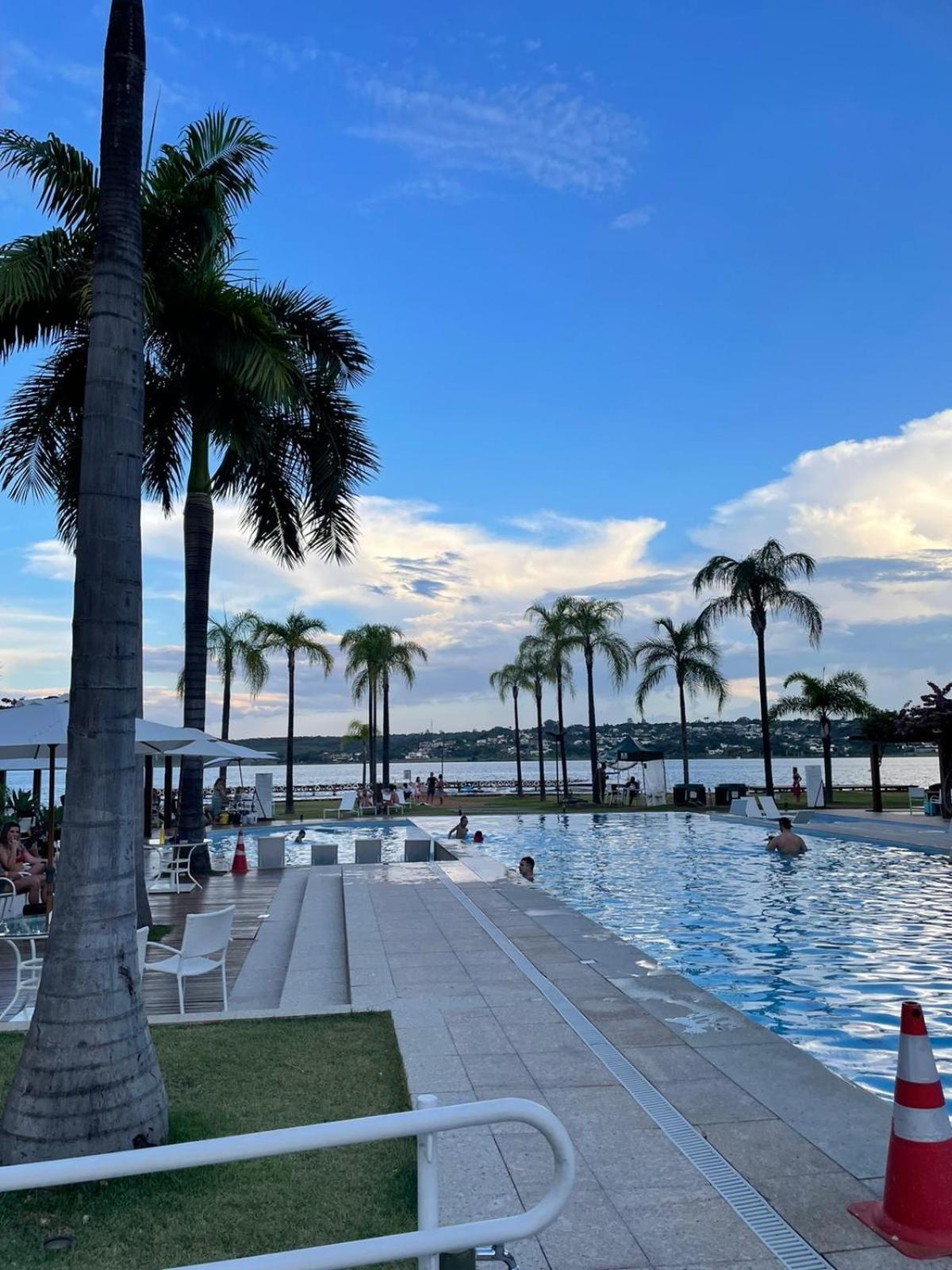 Estiloso Flat Brisas Do Lago Com Terraco Brezilya Dış mekan fotoğraf